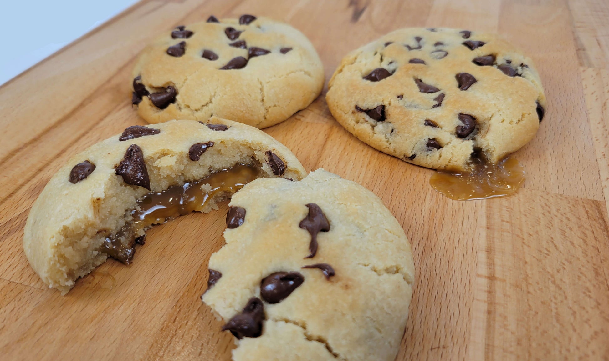 The Best Vegan Salted Caramel Chocolate Chip Cookies